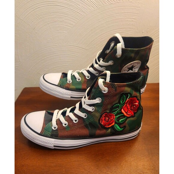 Converse CT ALL STAR Hi Top Sneaker Camo Rose Women Size 8 M 6 Seldom Worn Mint - Picture 2 of 9
